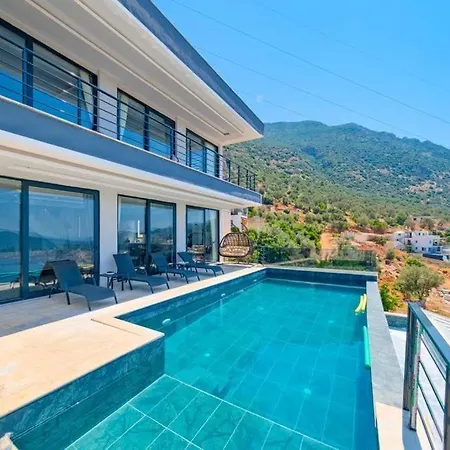 Villa Rainbow
