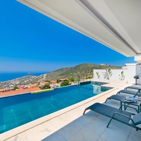 Rainbow Kalkan