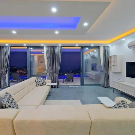 Rainbow Villa